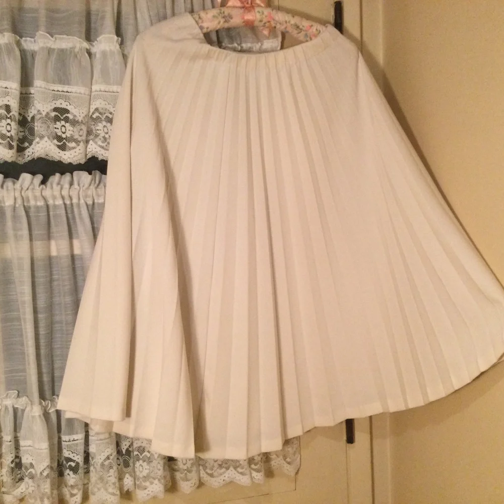Vintage 70s - 80s Graff Cream Color Californiawear Pleated Skirt - Picture 2 of 10